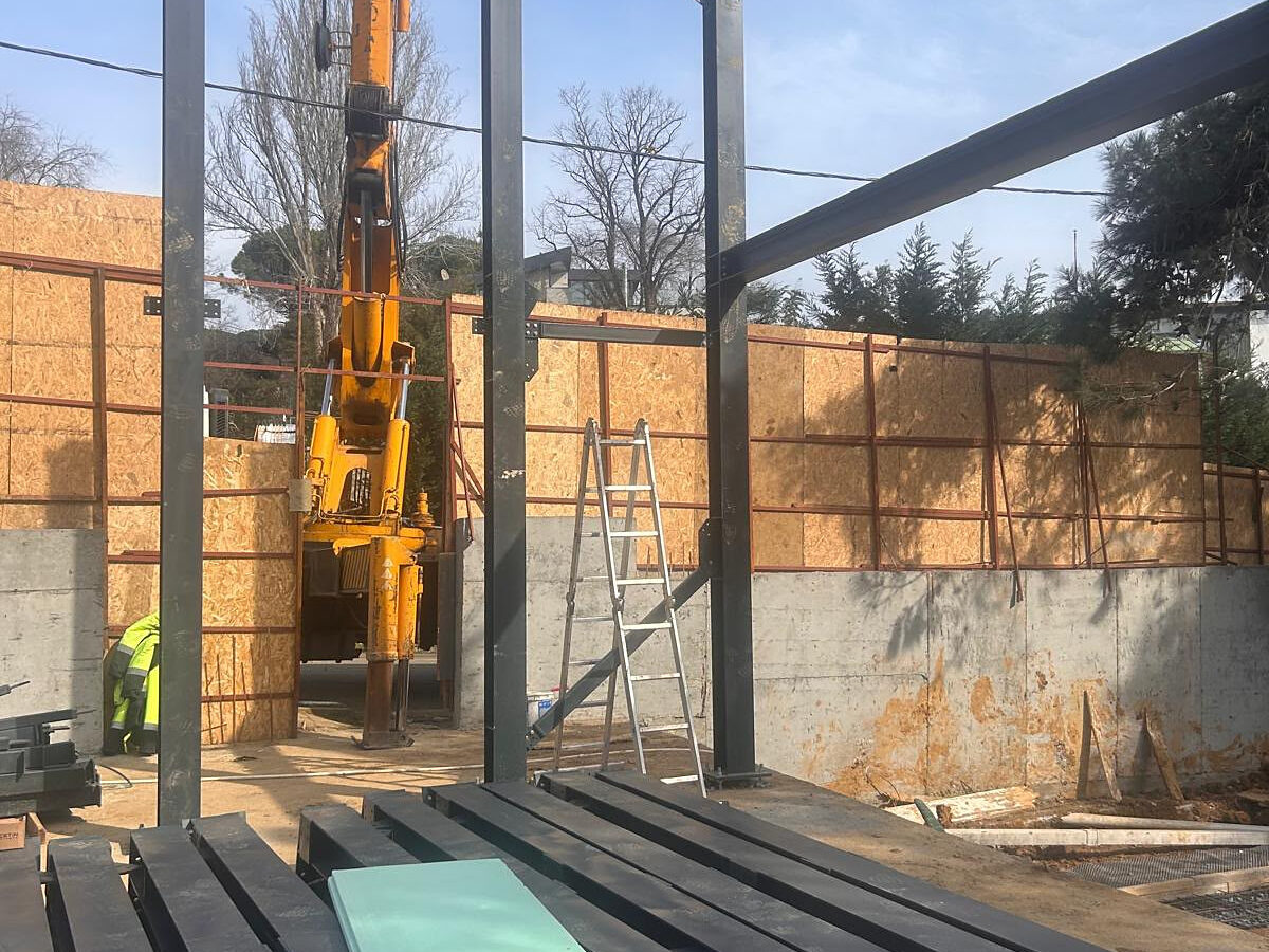Paribu çelik ev projesi, çelik taşıyıcı iskelet montaj aşaması